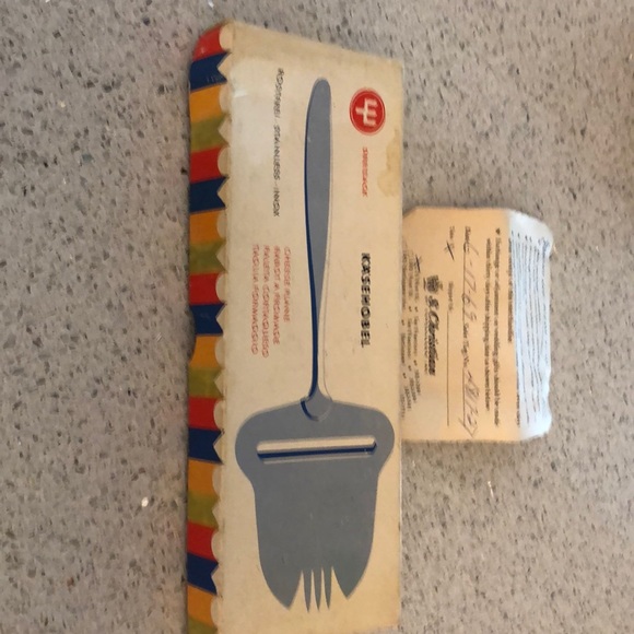 Vintage (1969) Cheese Plane - Picture 2 of 2